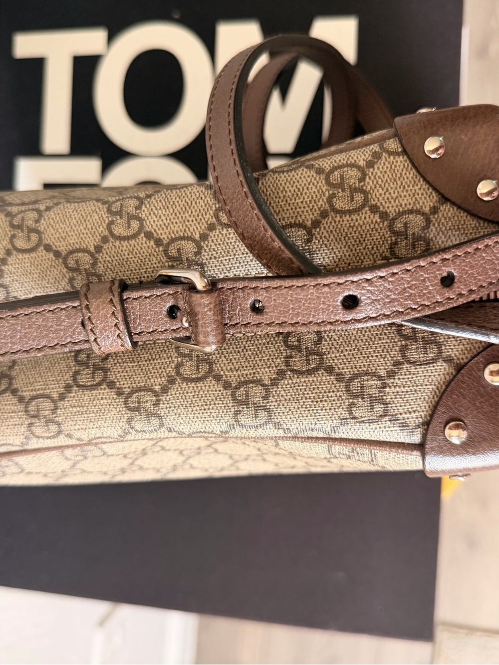 GUCCI GG Supreme Monogram Square Shoulder Bag Brown Strap Trunk Boxy - Picture 14 of 16